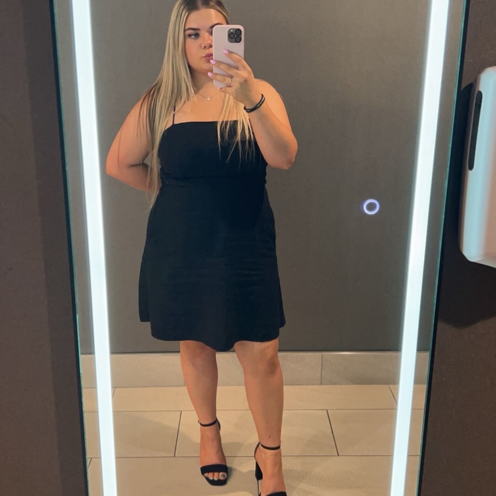 Elegant Black Strap Dress